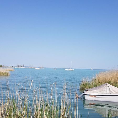 Coastline Balaton Apartment Alsóörs Екстериор снимка