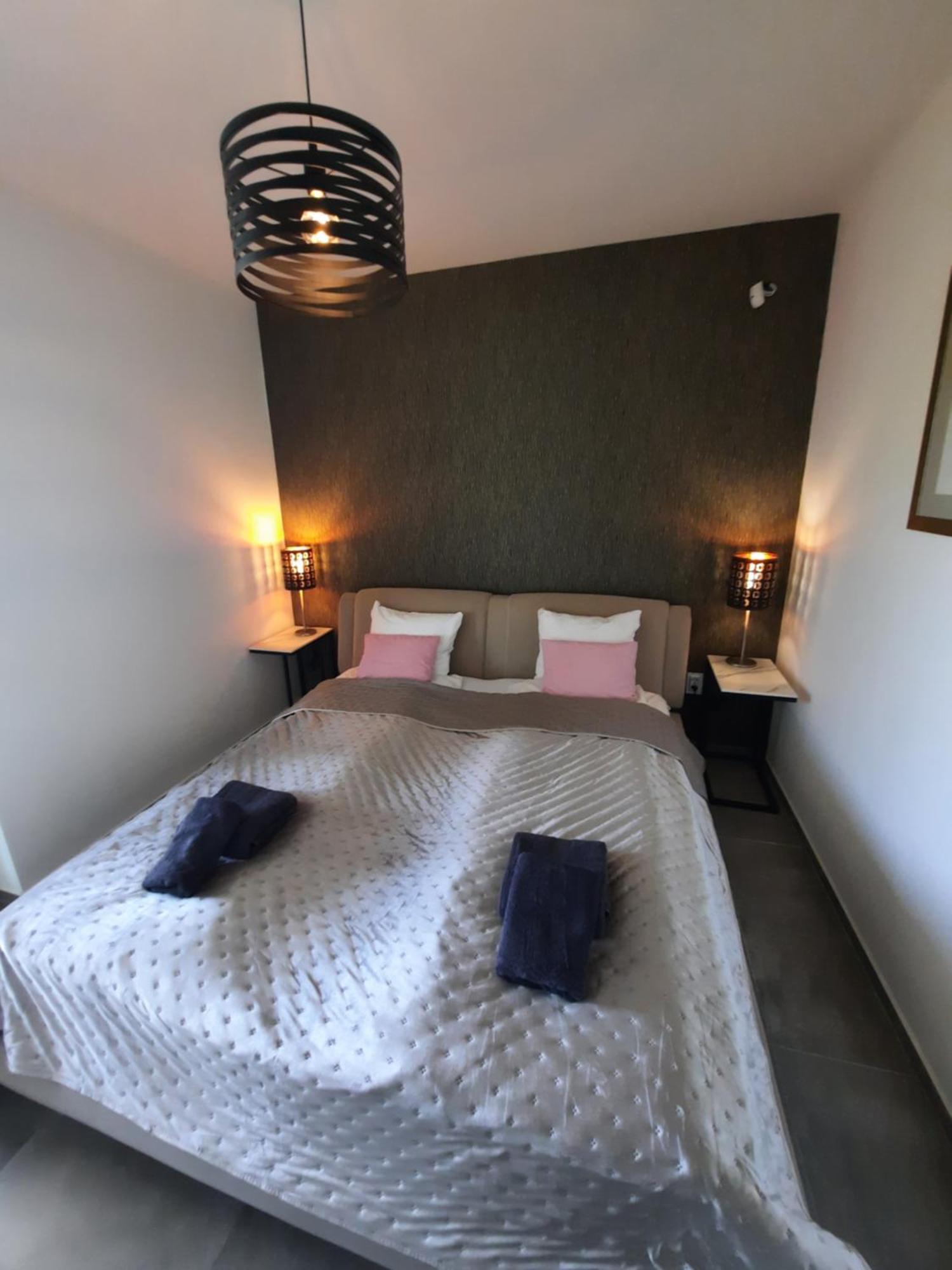 Coastline Balaton Apartment Alsóörs Екстериор снимка